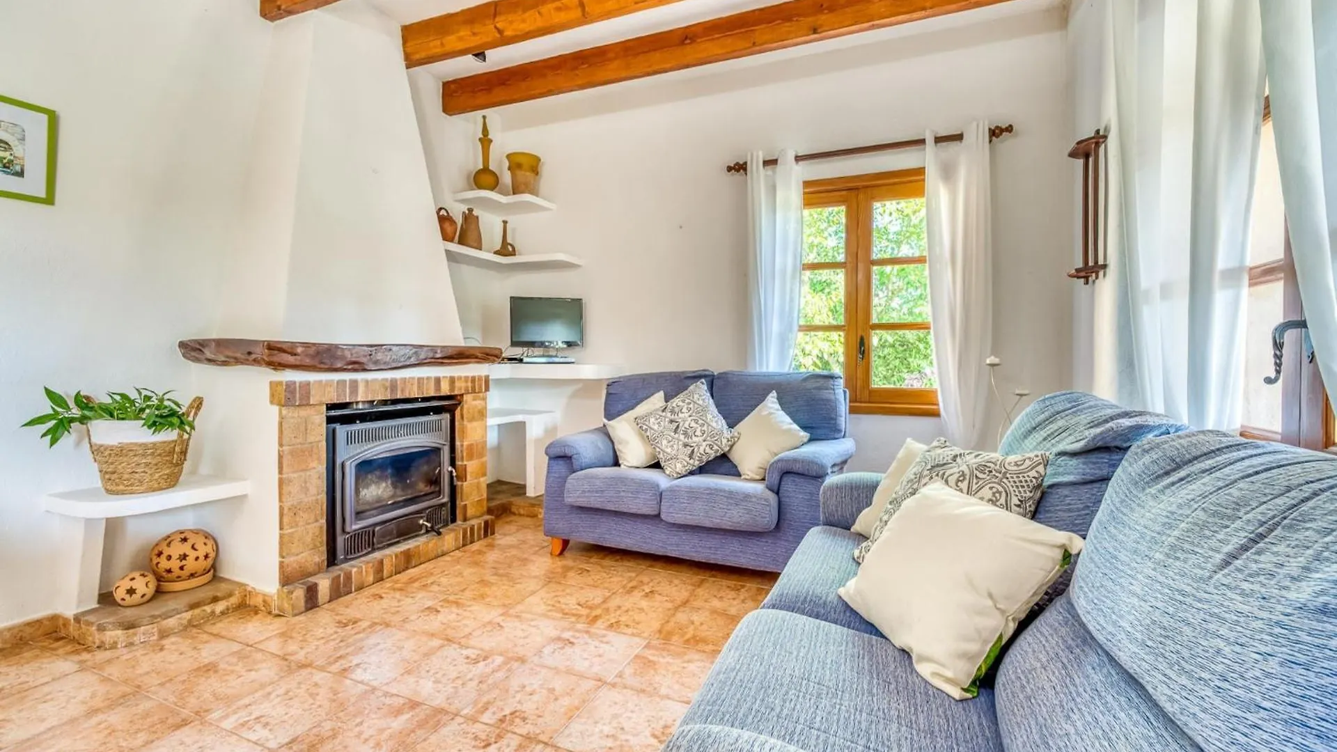 Country House For 6 Guests, Pollensa